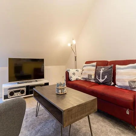 Semi-detached House In St Peter-ording 아파트 Böhl